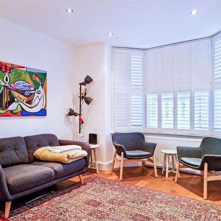 Pass The Keys Family Friendly 2 Bedroom Gem In Shepherd'S Bush Londra Esterno foto